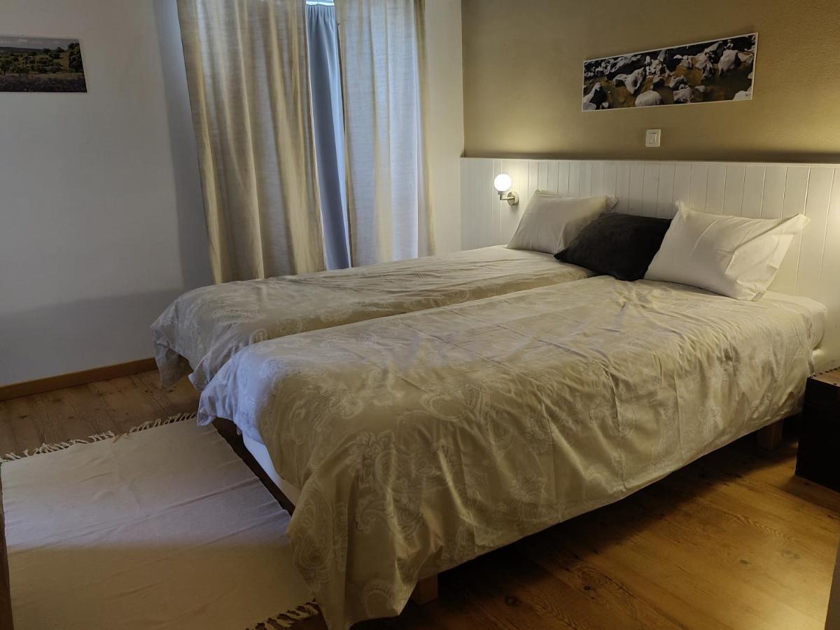Casa Do Forno Guest House Salvaterra do Extremo Екстериор снимка