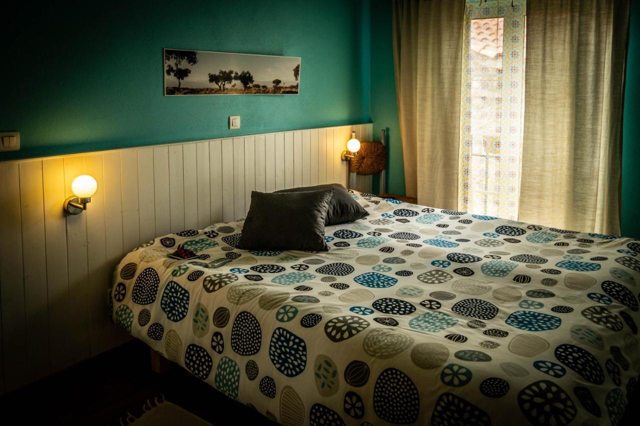 Casa Do Forno Guest House Salvaterra do Extremo Екстериор снимка
