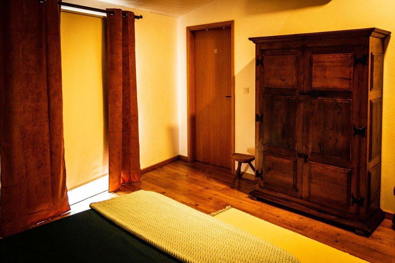Casa Do Forno Guest House Salvaterra do Extremo Екстериор снимка