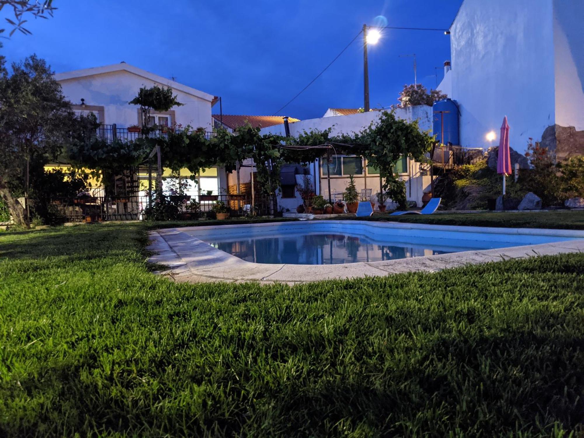 Casa Do Forno Guest House Salvaterra do Extremo Екстериор снимка